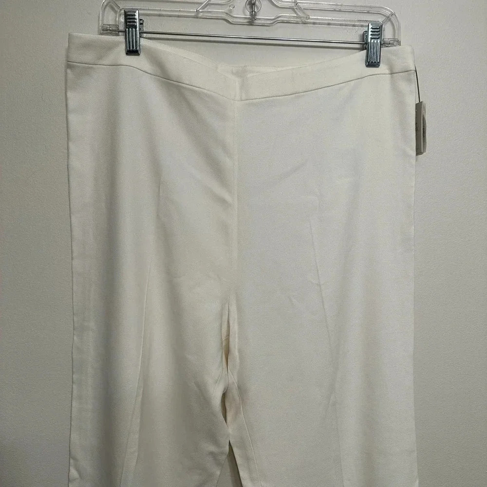 Eleventy Nwt’s Women’s High Rise Flat Front Trousers.Size 6 — image 3 of 8